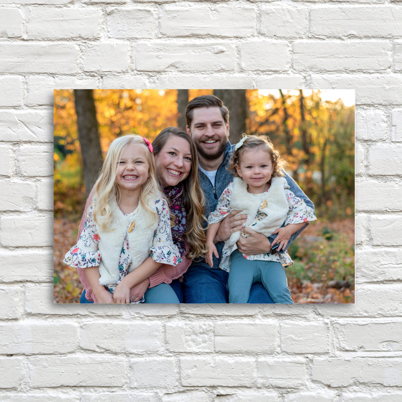 Family of 4 coloratura portrait before